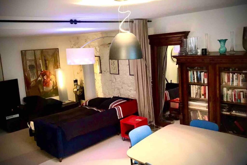 Delux2 Large Marais Appartamento