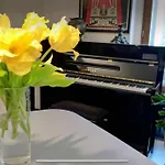 Large Studio North Marais