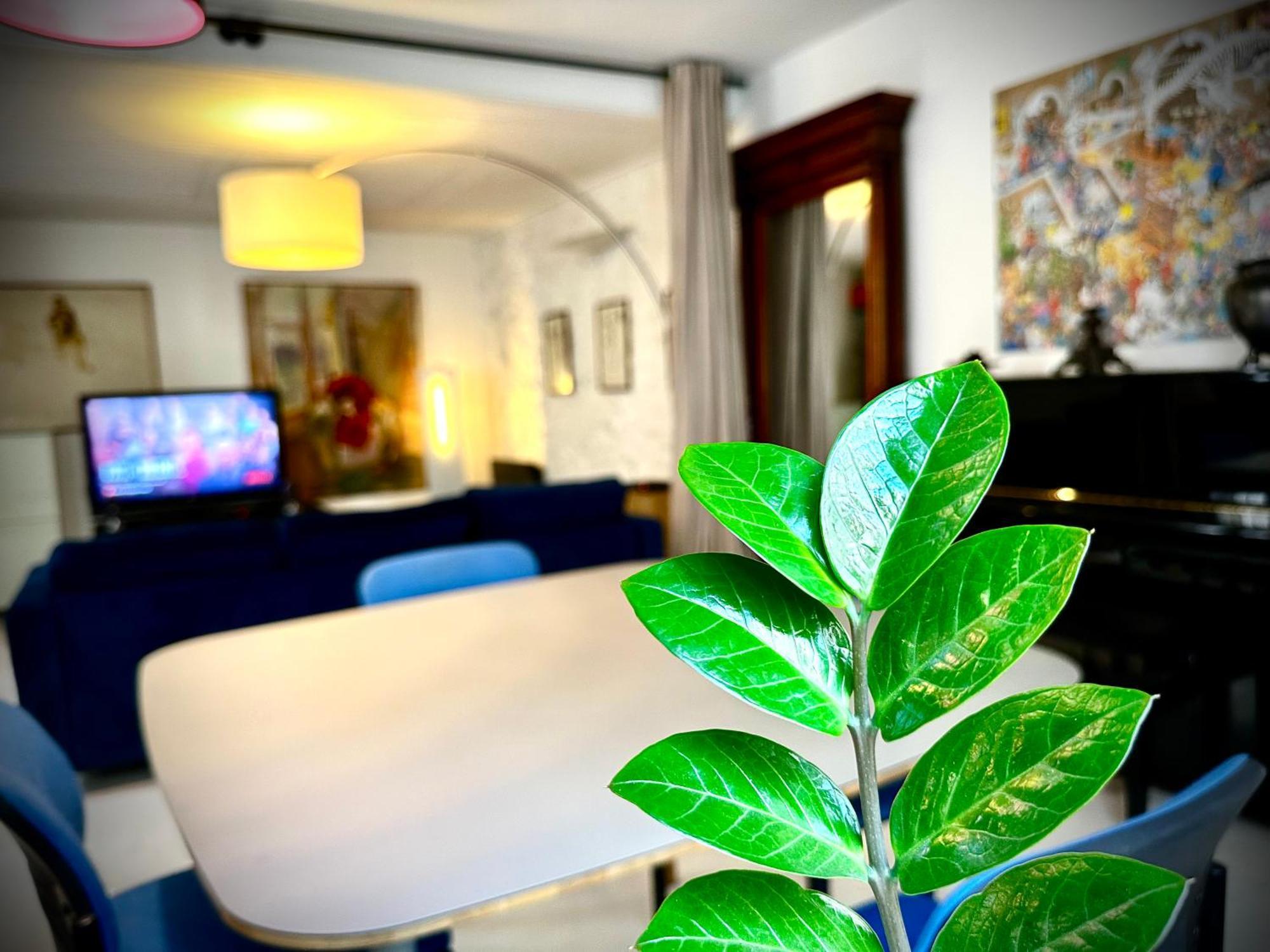 Large North Marais Appartamento Parigi